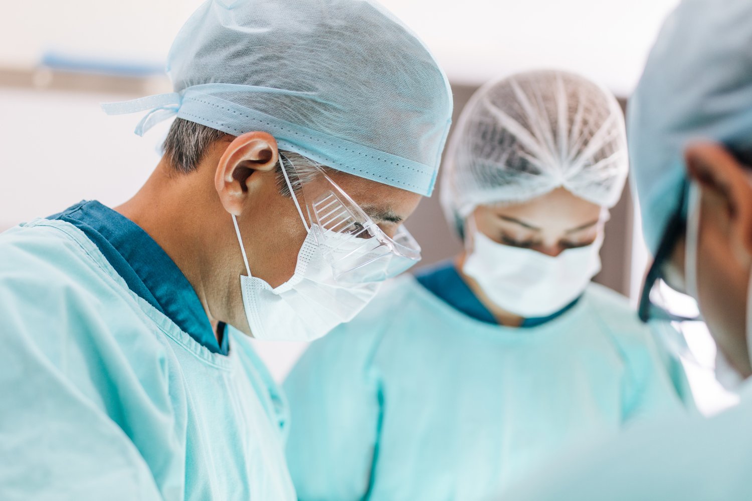 Surgeons, surgery, OR, POU