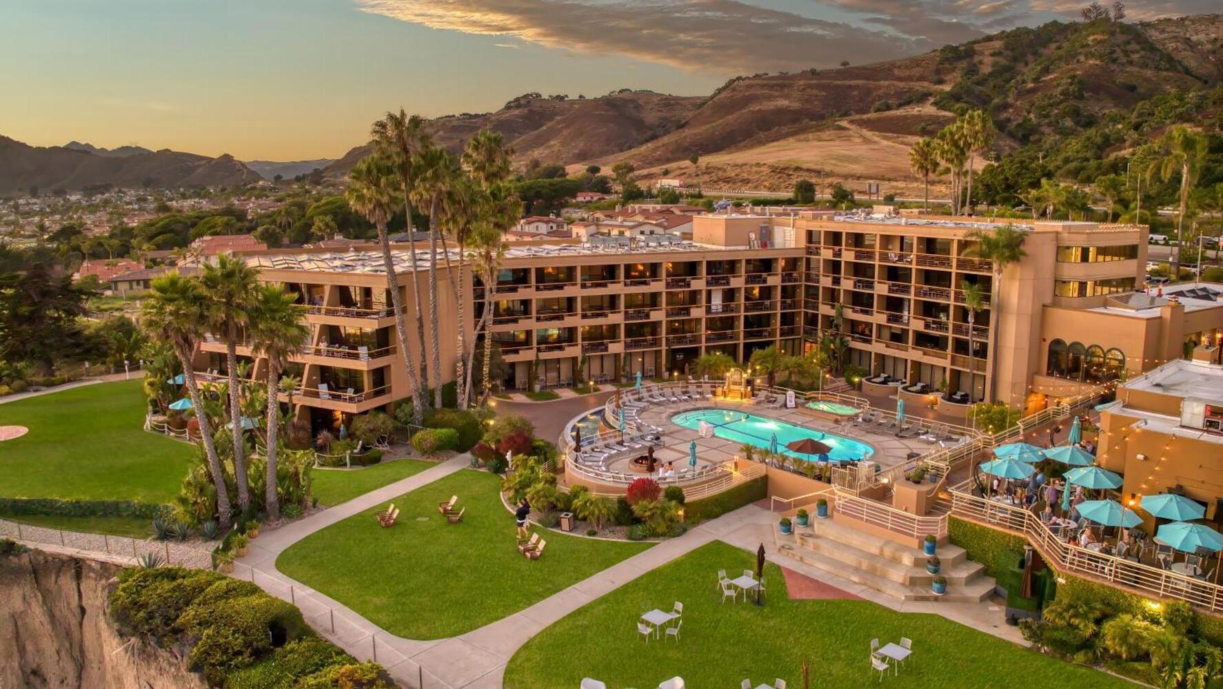 picture-pismo-beach-the-cliffs-hotel-and-spa-9